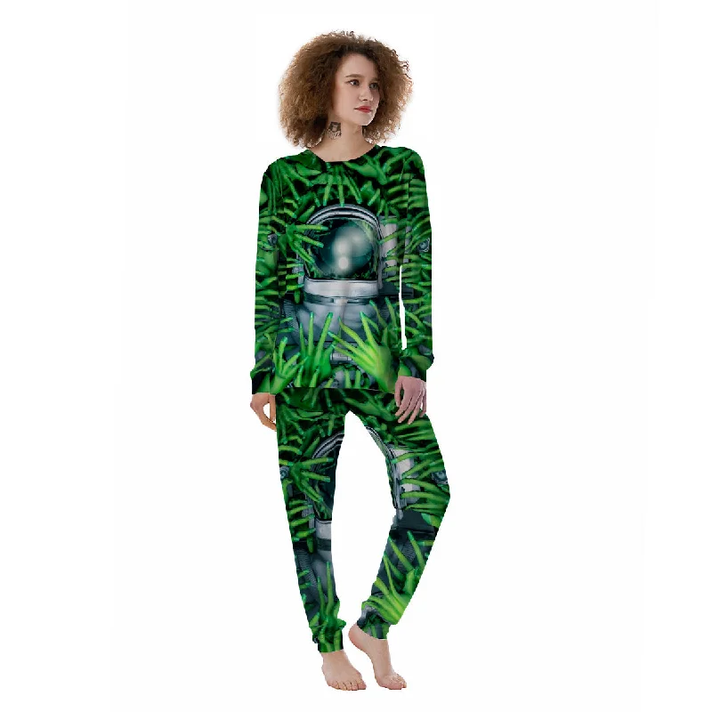 Astronaut And Alien Sci Fi Print Women's Pajamas Long sleeve pajama sets