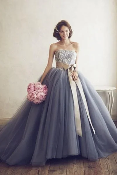 Elegant gray tulle organza sweetheart lace A-line ball gown dresses wedding dresses Sexy Lace Gown