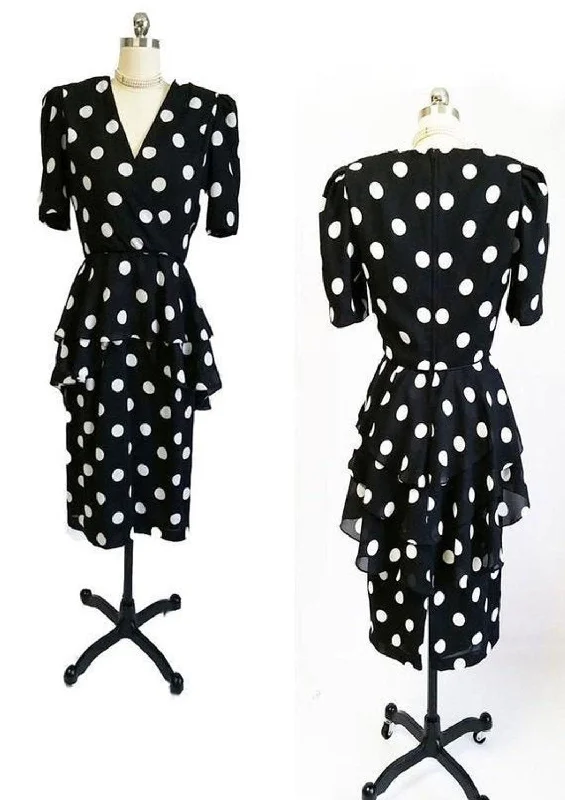 *VINTAGE URSULA BLACK & WHITE DOT FLOUNCE PEPLUM TIERED DRESS Dark color unclassified dresses