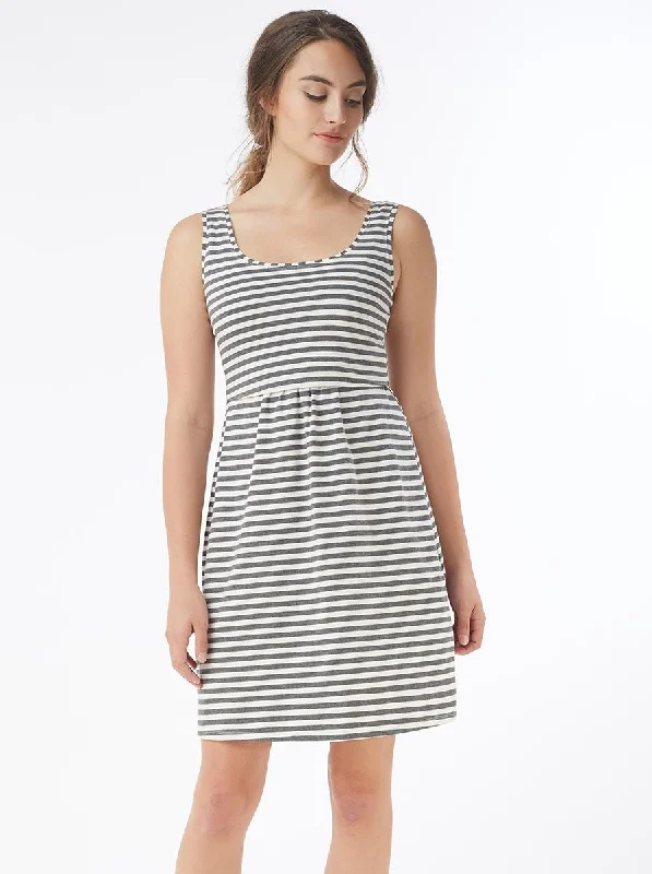 Mothers en Vogue Organic Tank Nursing Dress Striped Tank Dress with Pockets