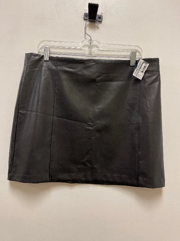 Skirt Mini & Short By Calvin Klein In Black, Size: 14 White Mini Skirt