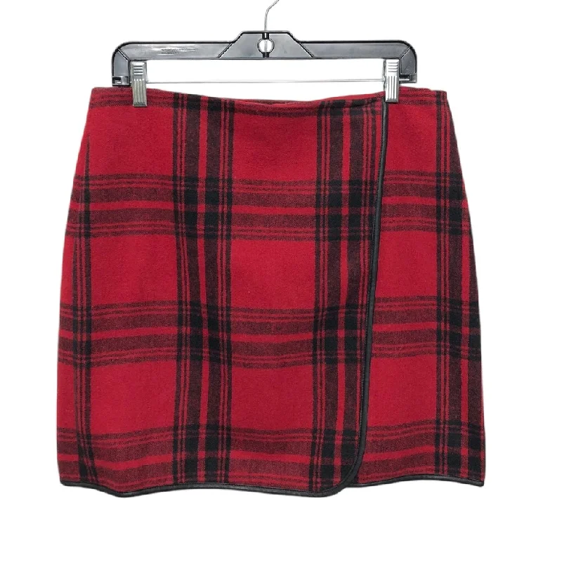 Skirt Mini & Short By Joe Fresh In Black & Red, Size: 8 Mini Skirt with Belt